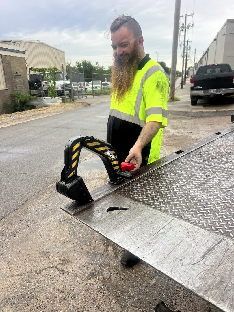 Five Star Towing Team Member